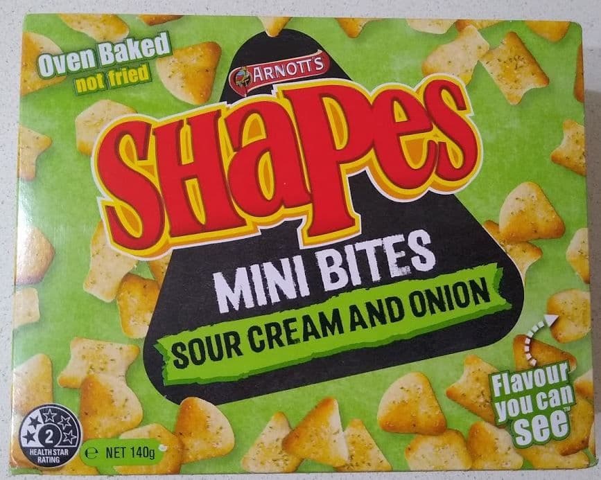 Arnotts Shapes Sour Cream and Onion 140g ( Australia )