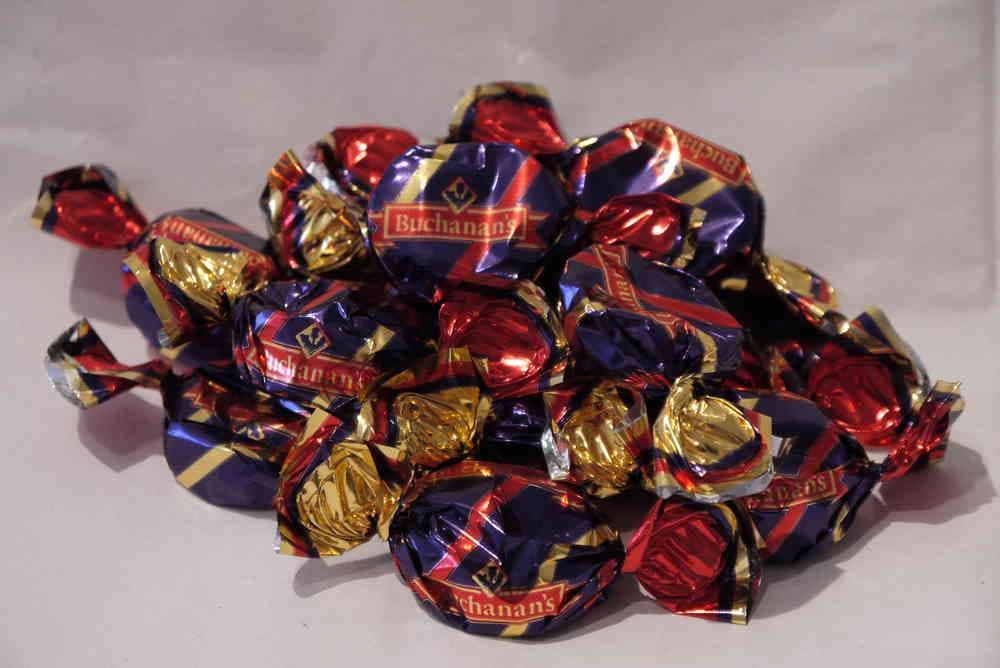 Buchanans Rich Treacle Toffee 100g  (UK)
