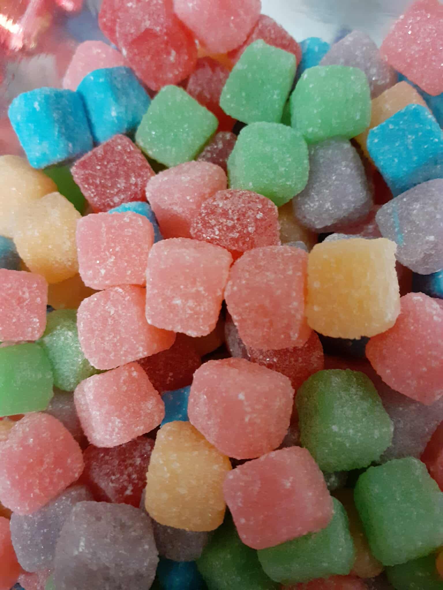 Docile Soft & Fizzy  Mini Gummy Cubes 100g ( Brazil )