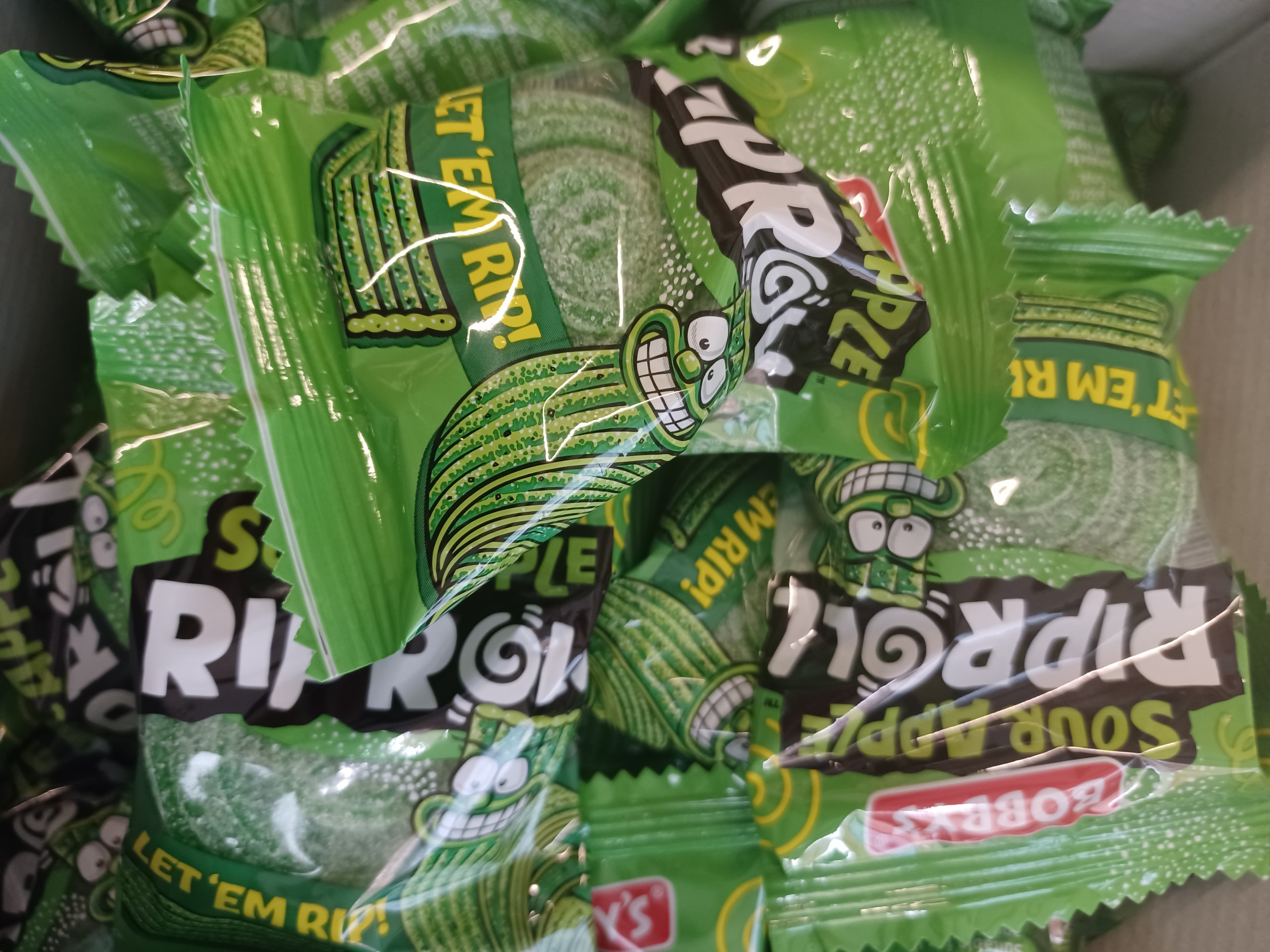Bobby's Apple  Rip Rolls 38g  (UK)