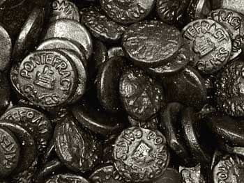 Taveners Pontrefract Cakes 100g  (UK)