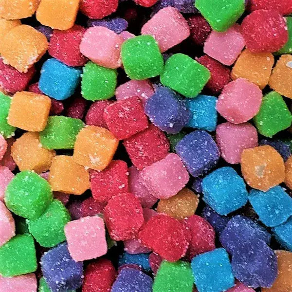 Warheads Sour Chewy Cubes 100g pick n mix  (US)